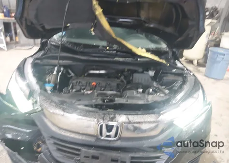 2019 Honda Hr-V Lx from USA, damaged, VIN 3CZRU6H36KG720134